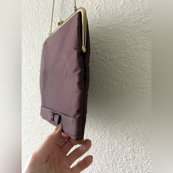 Vintage Unger Burgundy Satin Kiss Lock Clutch w/ Chain Strap - Picture 3 of 9